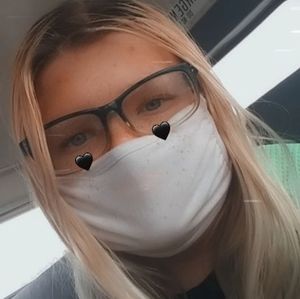 Meet your Posher, Sierra